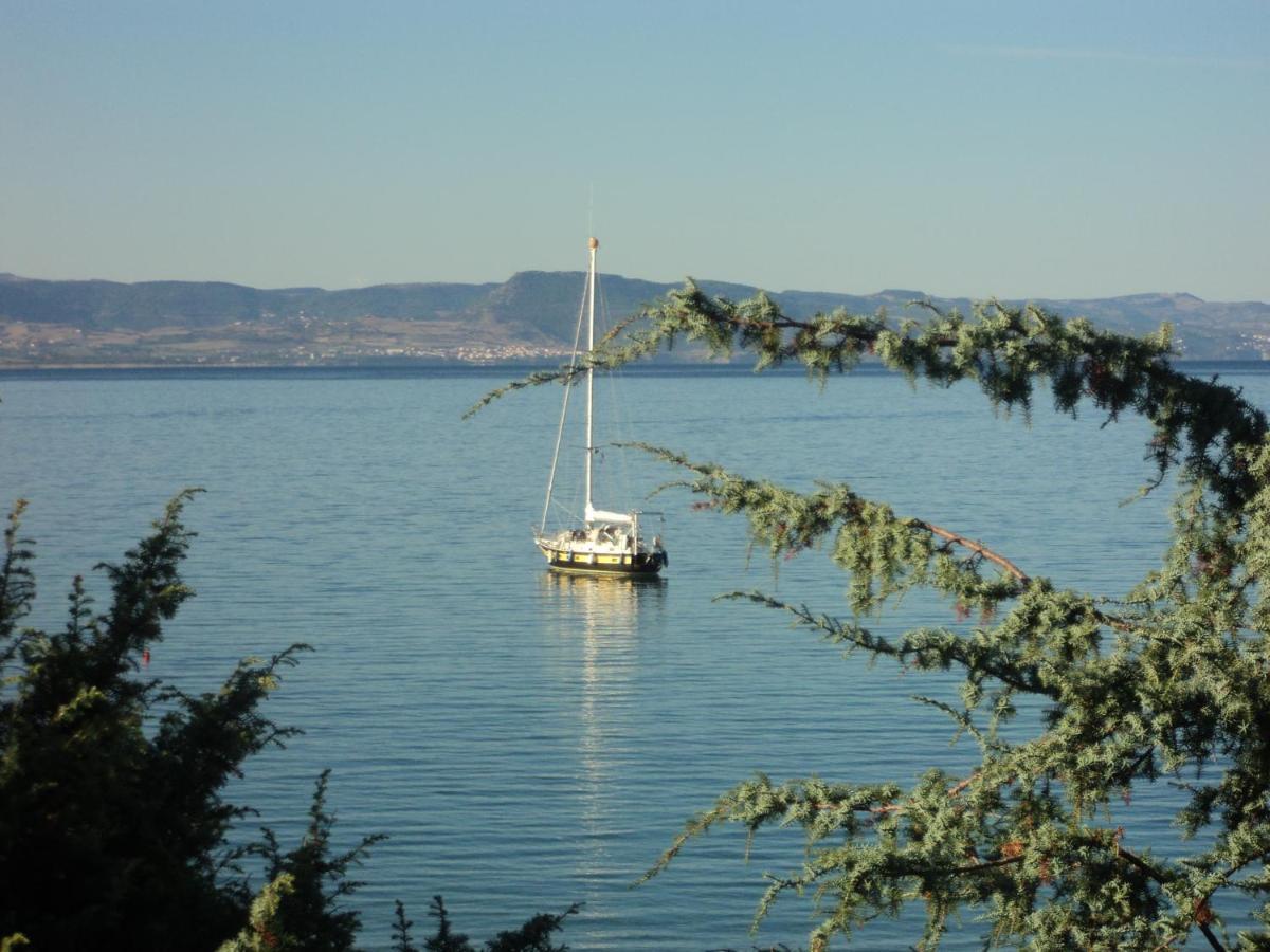 Isola Rossa Appartamenti Superior Pokoj fotografie